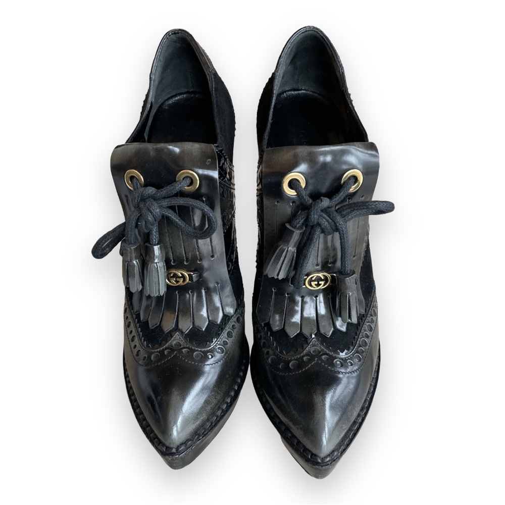 gorgeous intricate gucci booties size 37.5